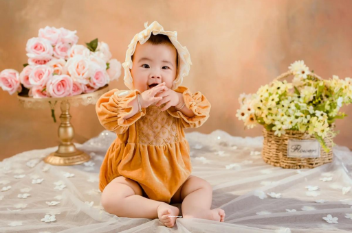 丹东六个月宝宝的发育标准